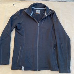 Women’s Icebreaker Full Zip Sz Sm in black